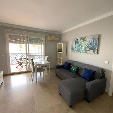 Apartamento Junto Al Puerto Deportivo De Эстепона Экстерьер фото